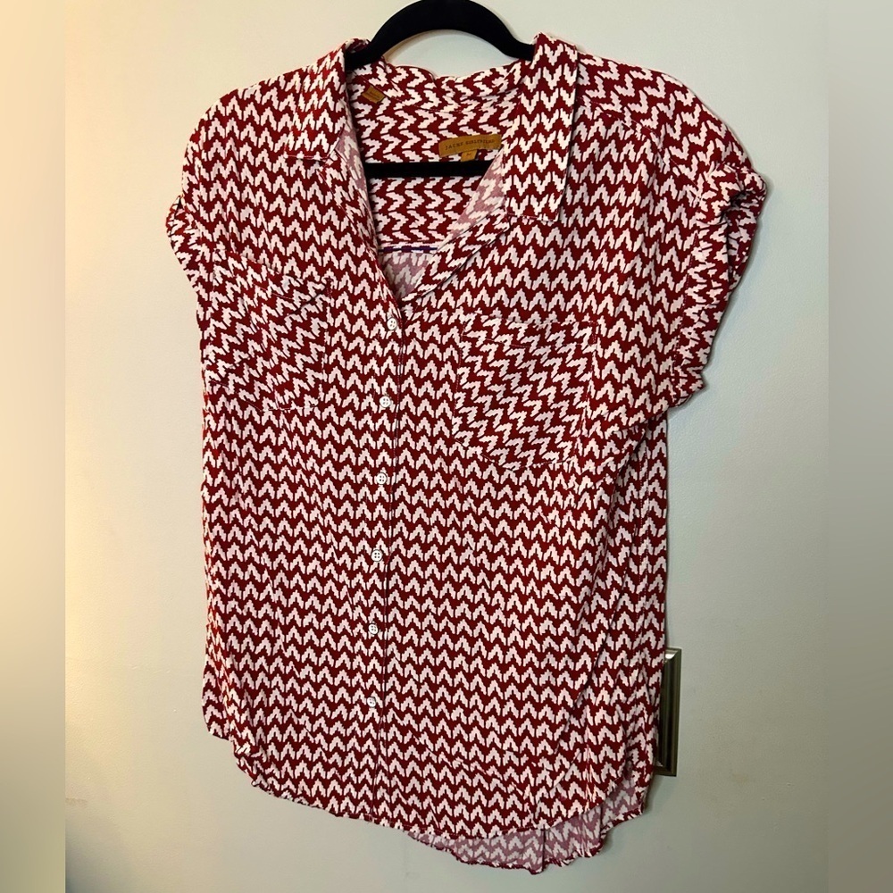 Short sleeve button up ladies top Jack’s Girlfriend size medium red and white